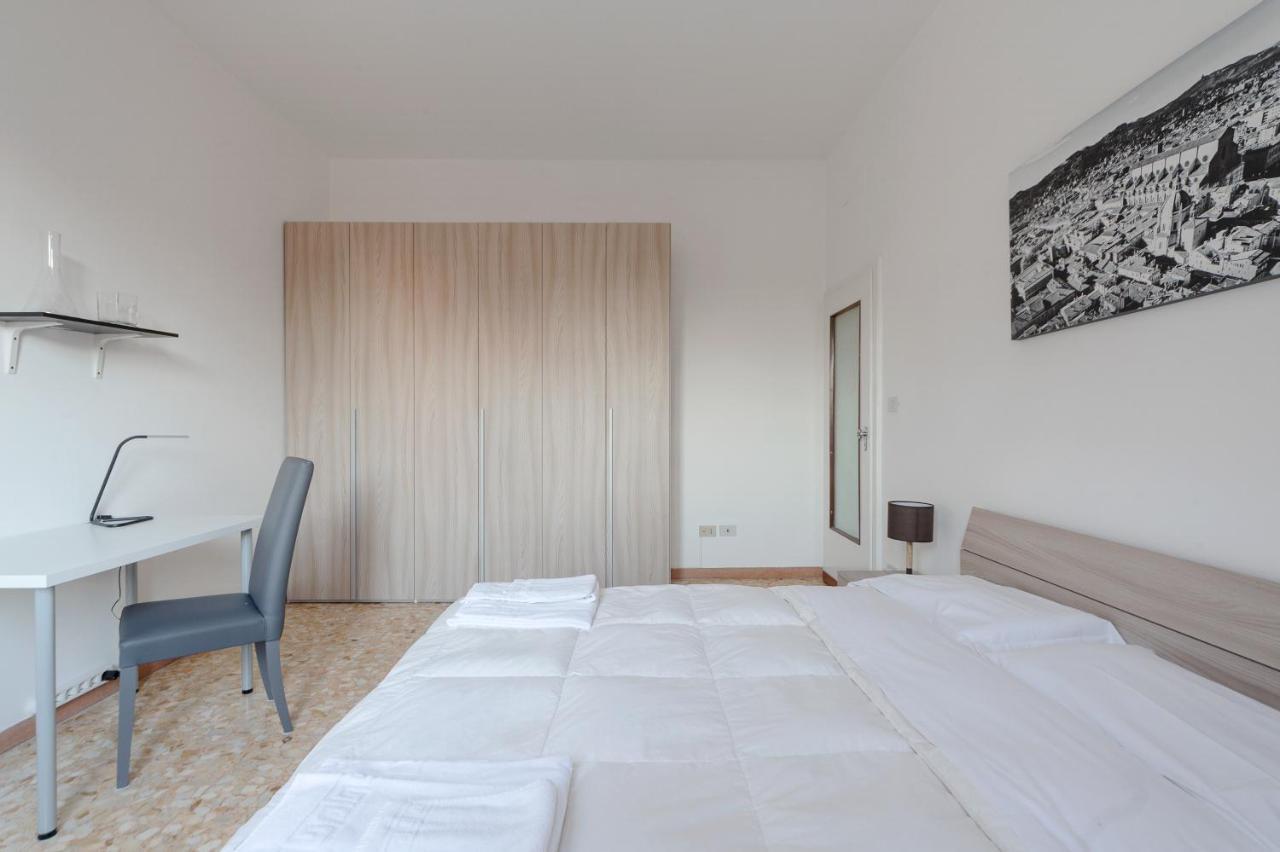 Bright&Cozy C5 Fiera Apartment Bologna Eksteriør bilde